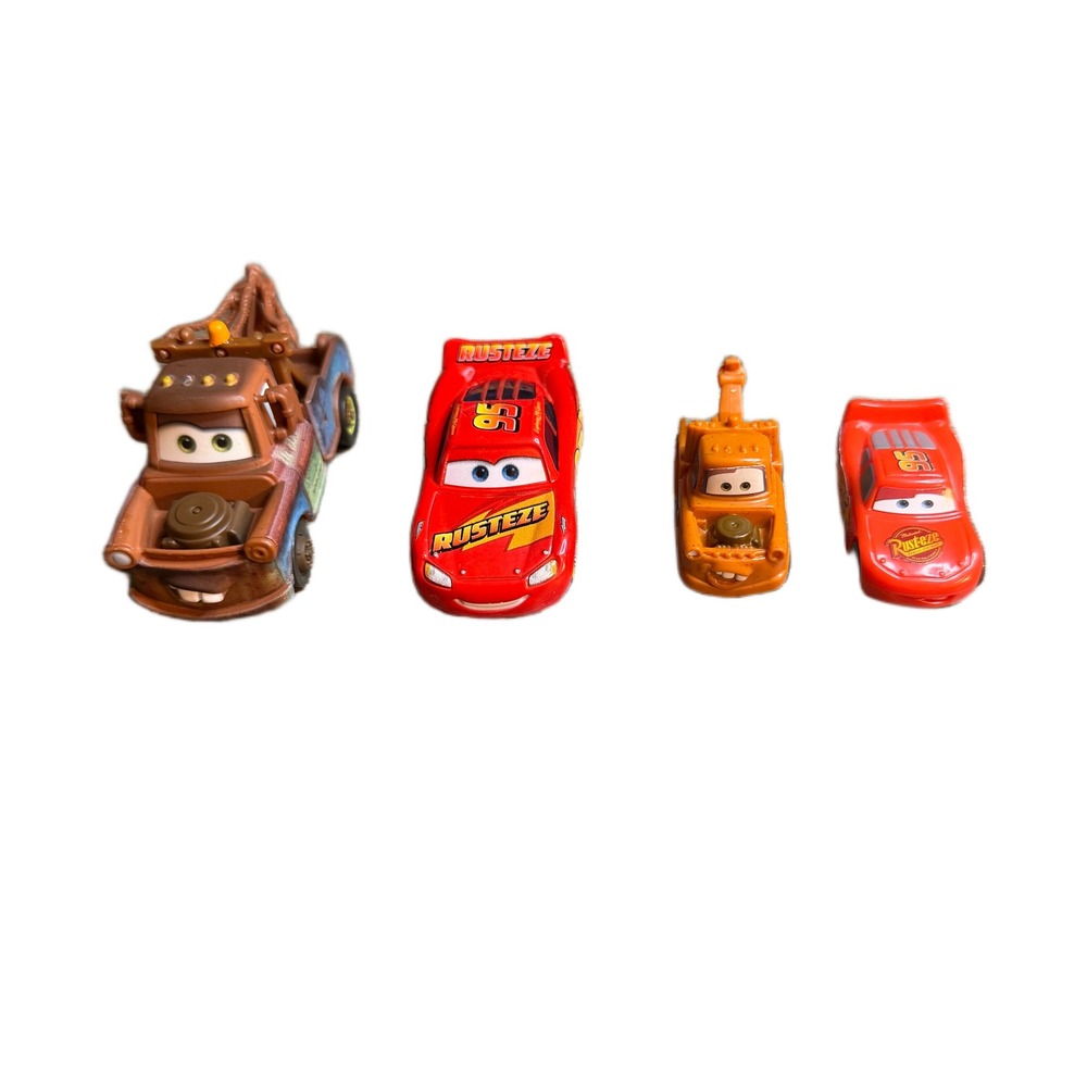 Disney Pixar Cars Toy Lot Lightning McQueen Tow Mater 4 Piece Set